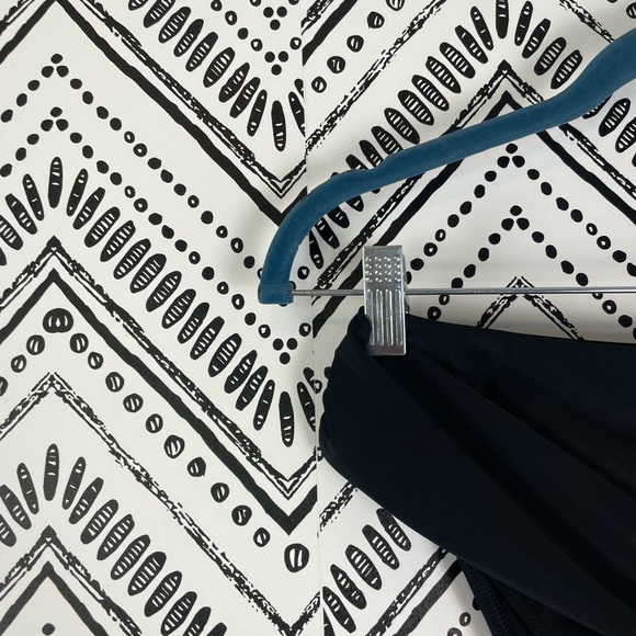 Nwt Women Abercrombie & Fitch Solid Black High Leg Cheeky Swim Bottom Sz S - Picture 8 of 8